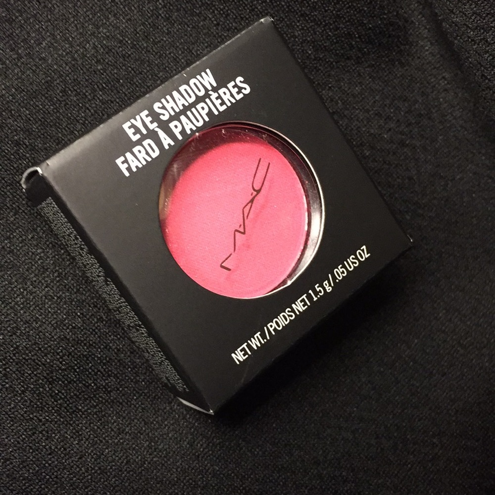 MAC Eye Shadow (Brand New)
